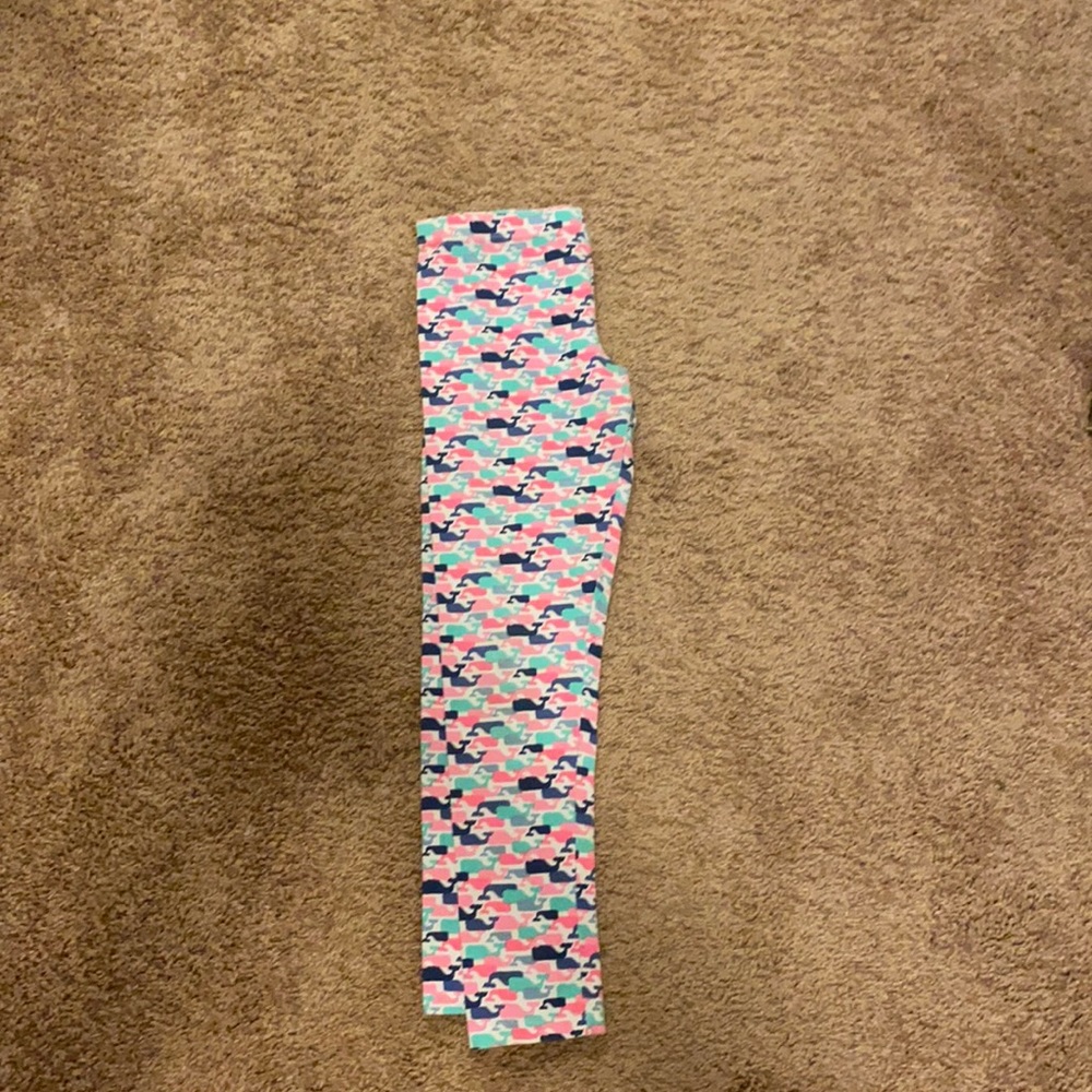 Vineyard Vines whale leggings